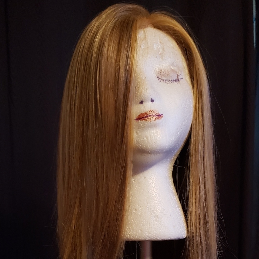 Vivica Fox Synthetic wig